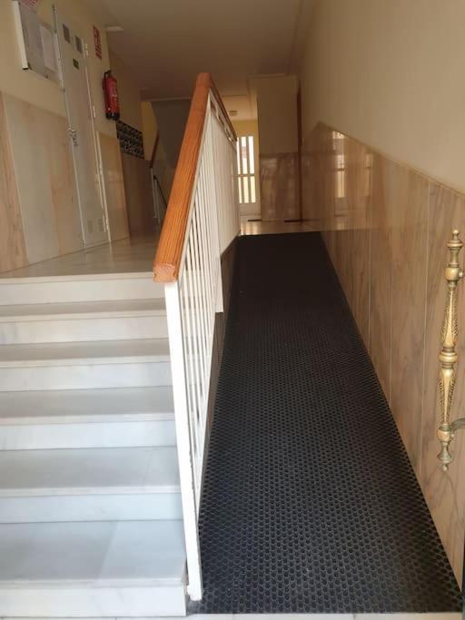 Nice Holidays Apartment In Torreveja, Τορεβιέχα Εξωτερικό φωτογραφία